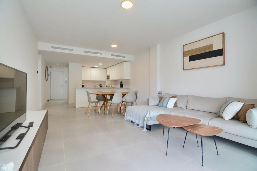 Property in Fuengirola — photo 4