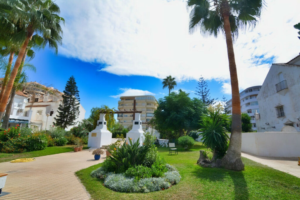Property in Fuengirola — photo 21