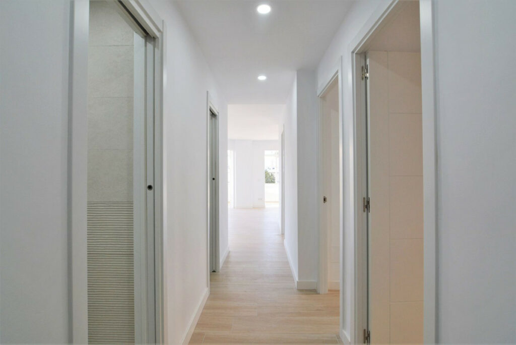 Property in Fuengirola — photo 11