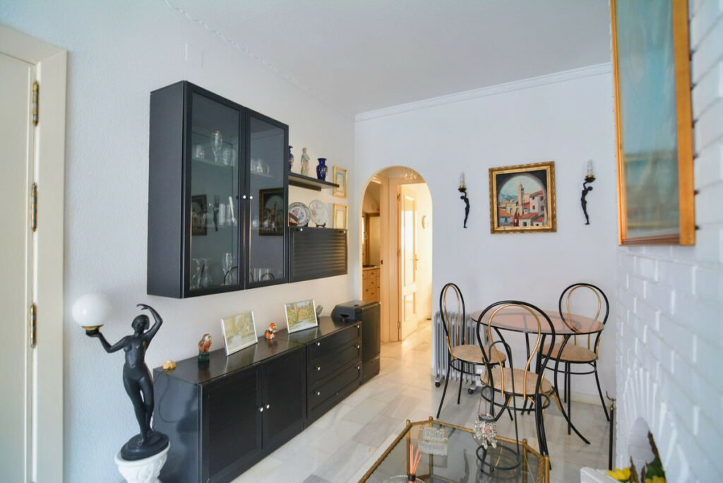 Property in Fuengirola — photo 11