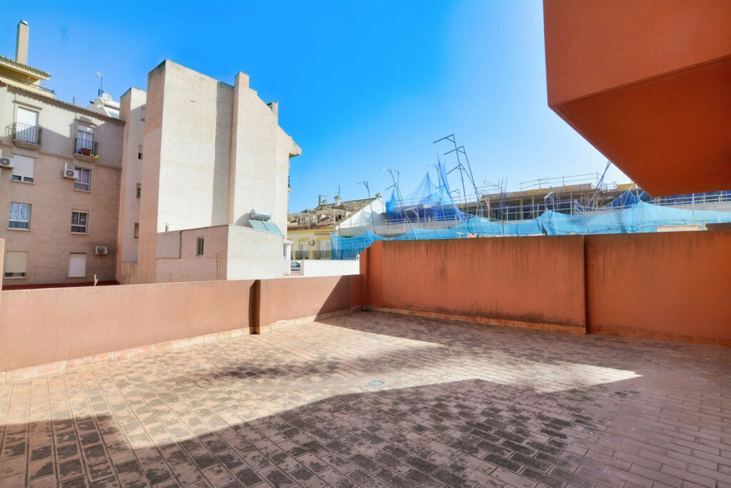 Property in Fuengirola — photo 20