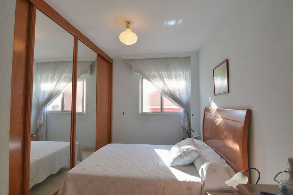 Property in Las Lagunas — photo 16