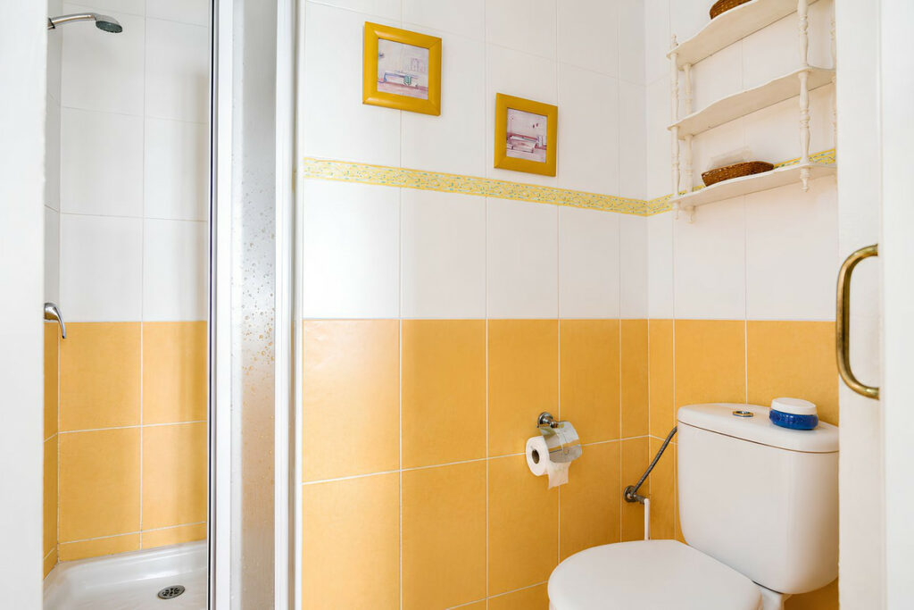 Property in Fuengirola — photo 25