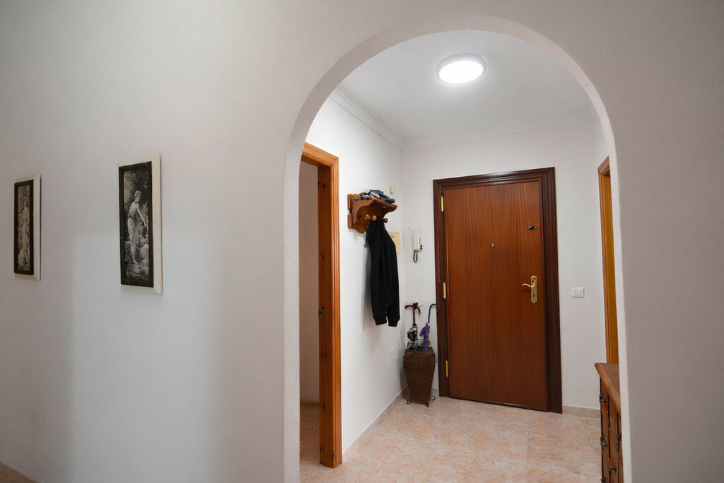 Property in Las Lagunas — photo 15