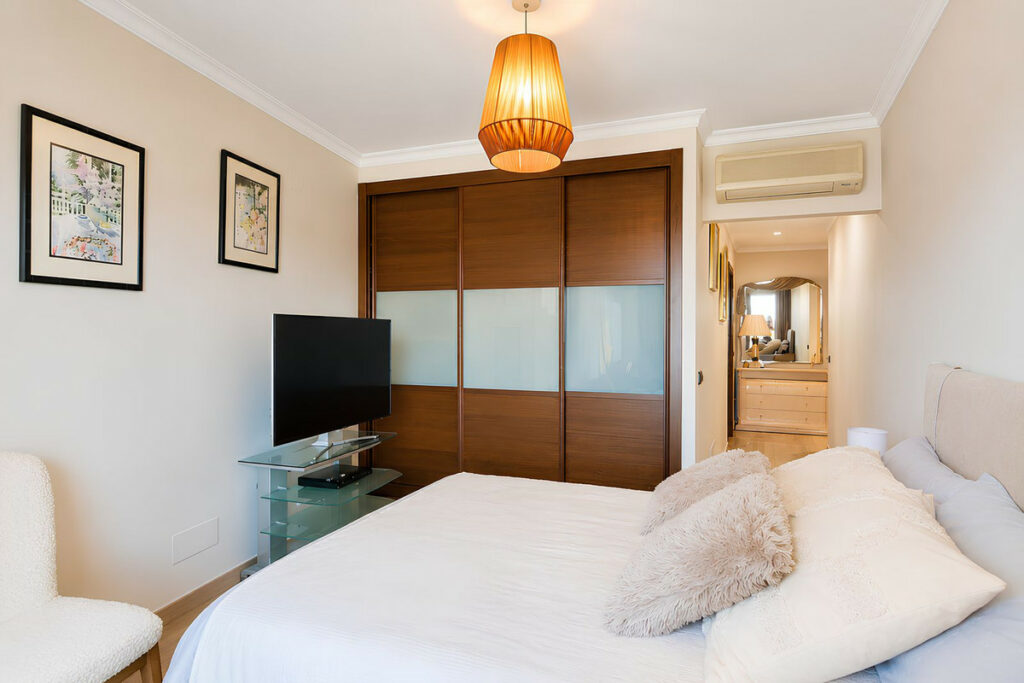 Property in Fuengirola — photo 27