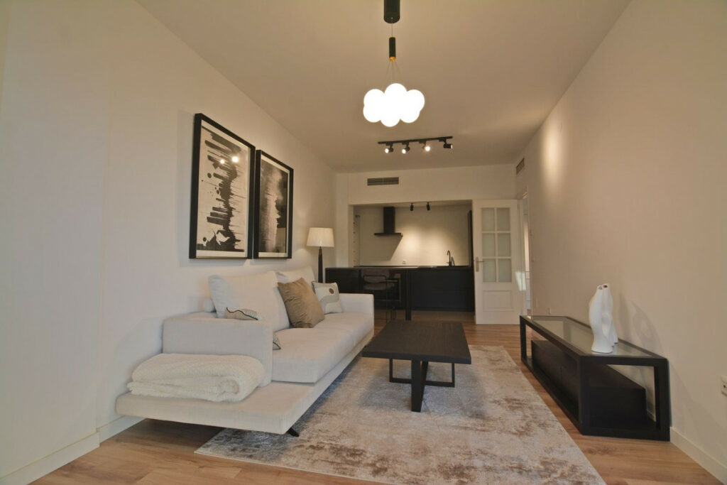 Property in Fuengirola — photo 4