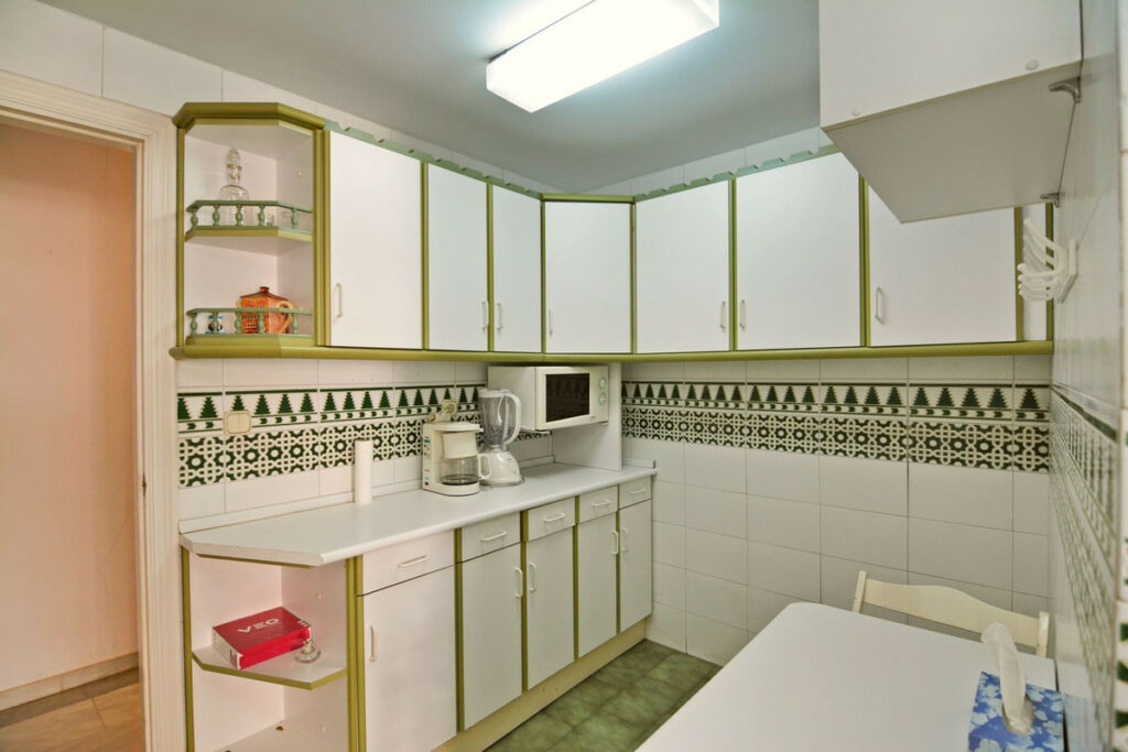 Property in Fuengirola — photo 11