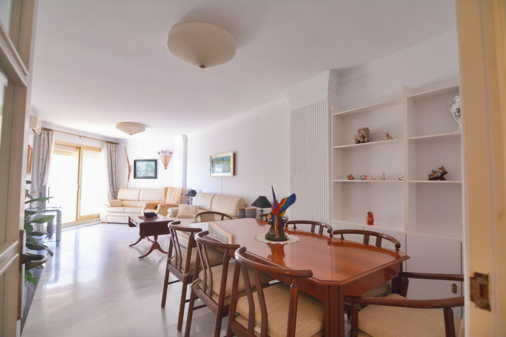 Property in Fuengirola — photo 6