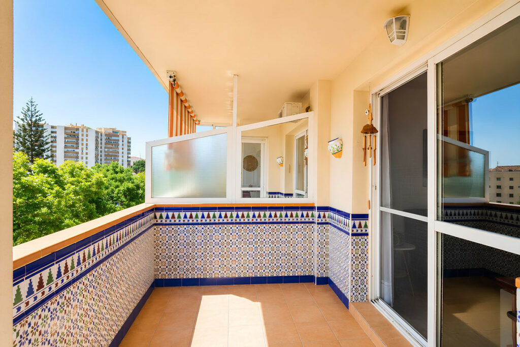 Property in Fuengirola — photo 7