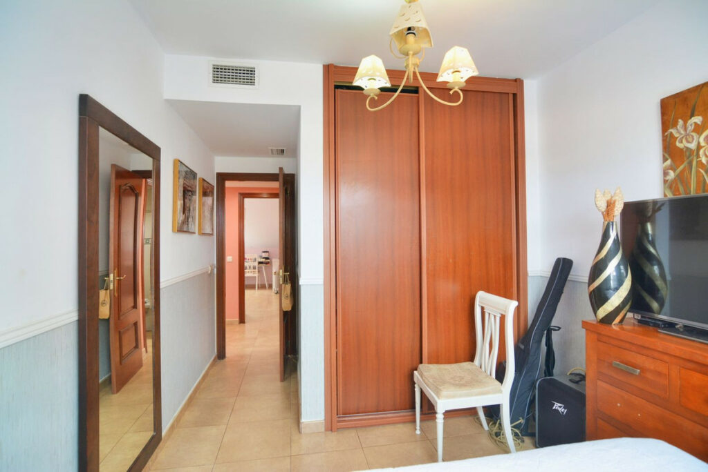 Property in Fuengirola — photo 17