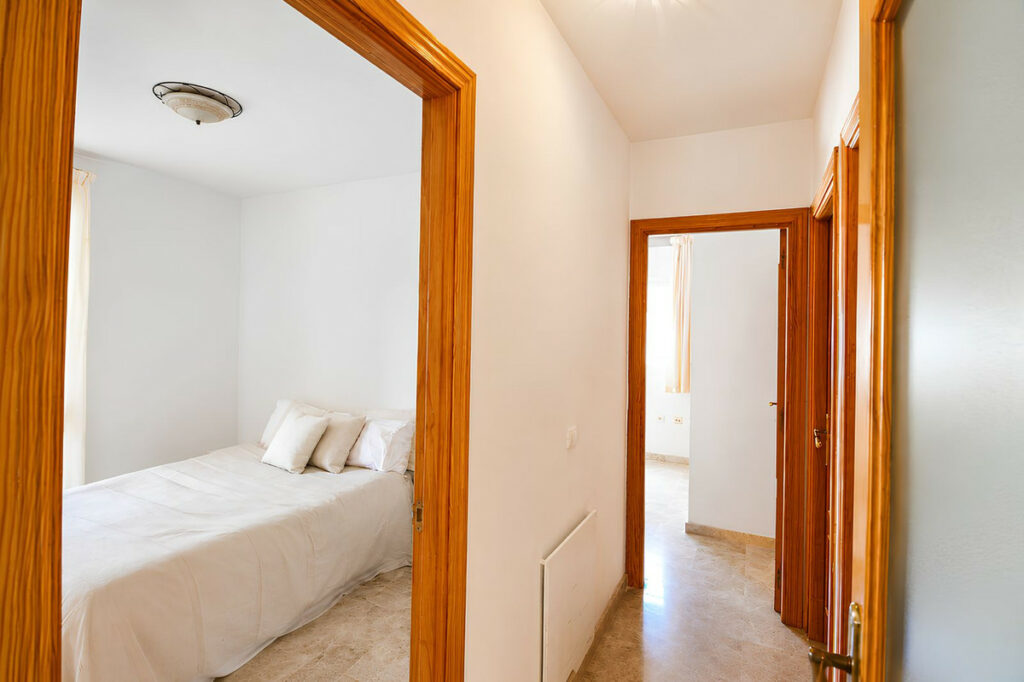 Property in Los Boliches — photo 12