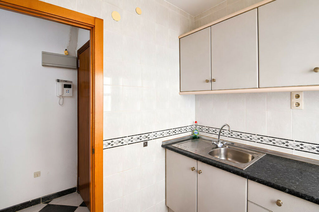 Property in Fuengirola — photo 6