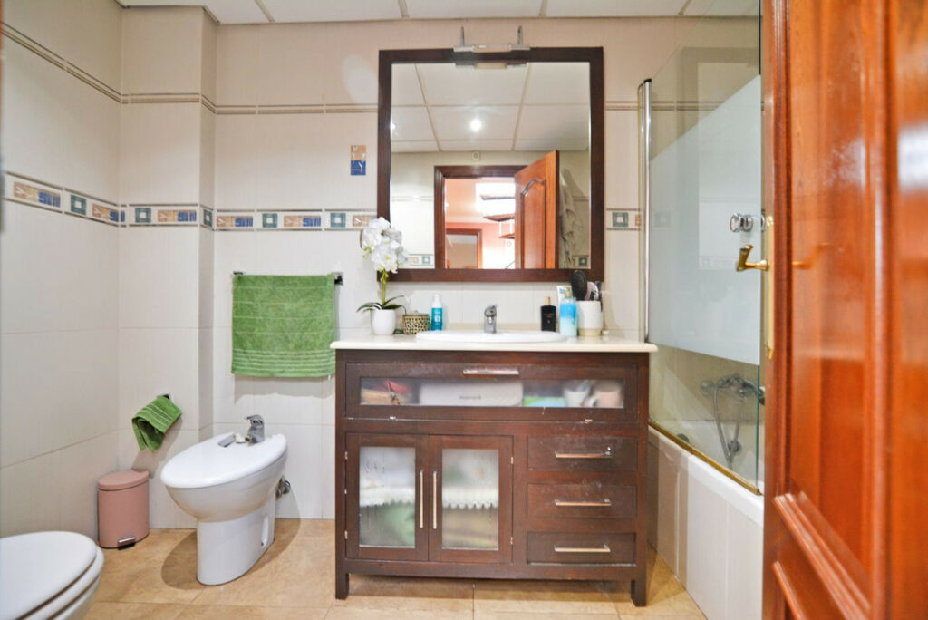 Property in Fuengirola — photo 15