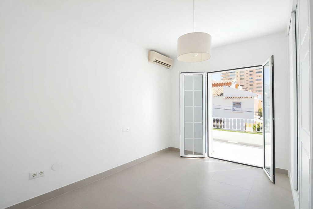 Property in Fuengirola — photo 23