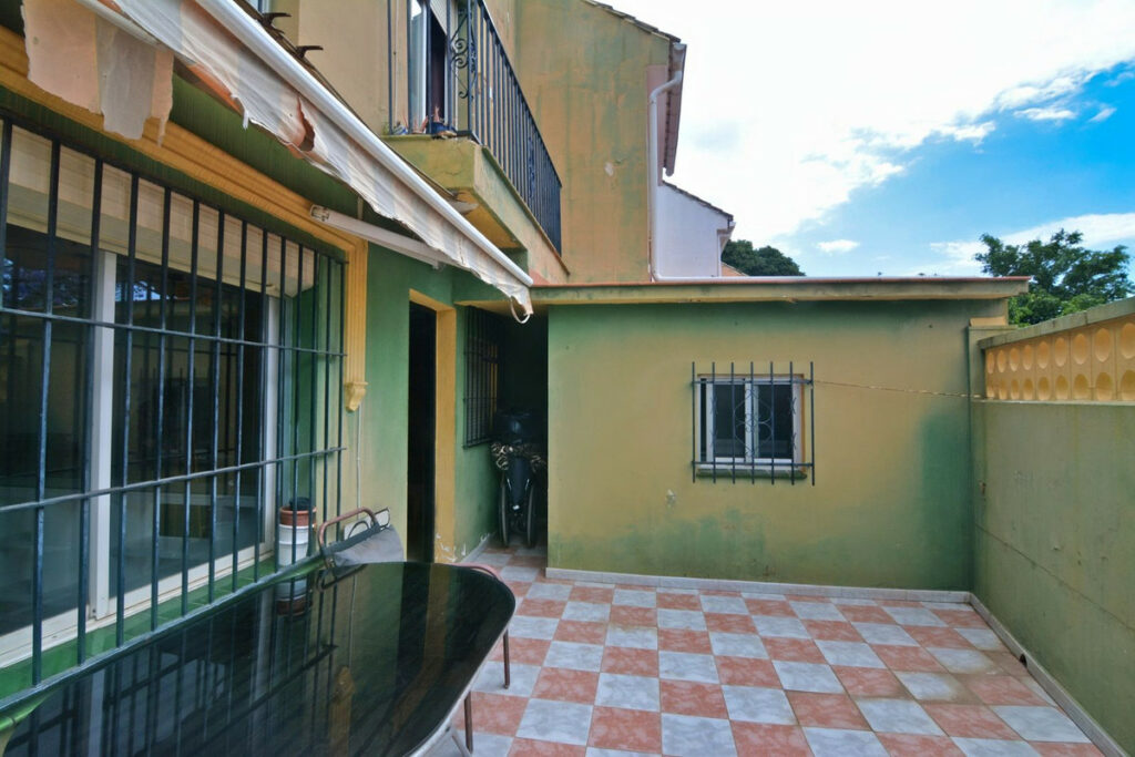 Property in Fuengirola — photo 26