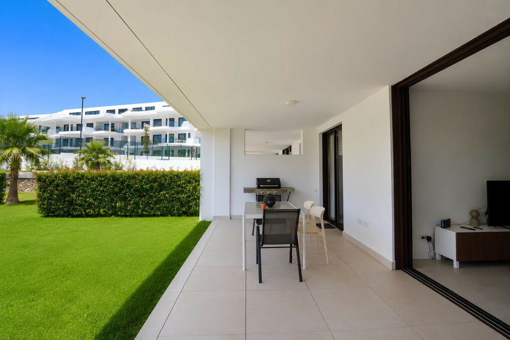 Property in Fuengirola — photo 13