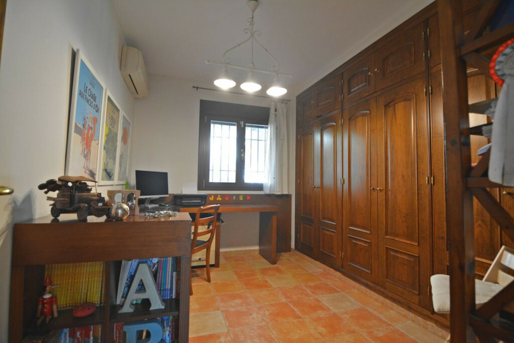 Property in Mijas Golf — photo 24