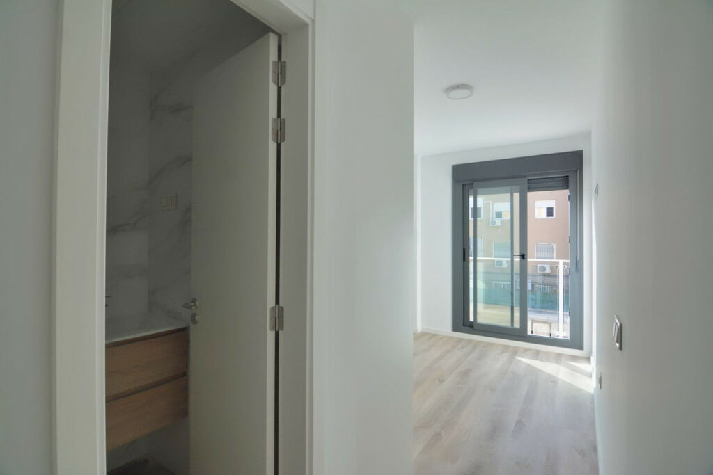 Property in Fuengirola — photo 12