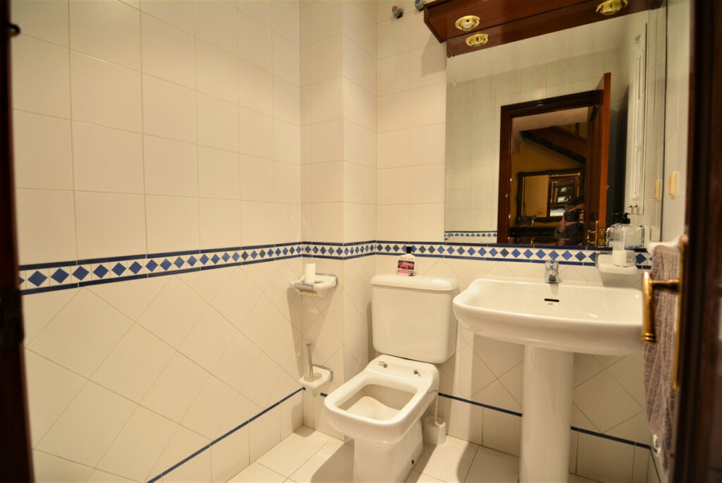 Property in Fuengirola — photo 6