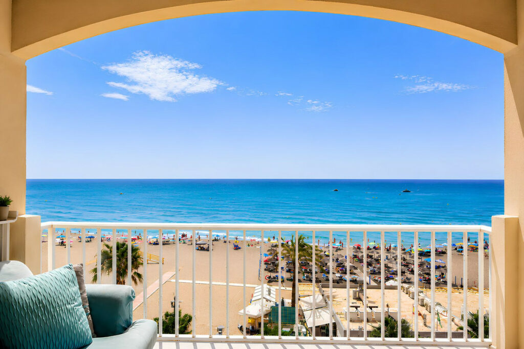 Property in Fuengirola — photo 25