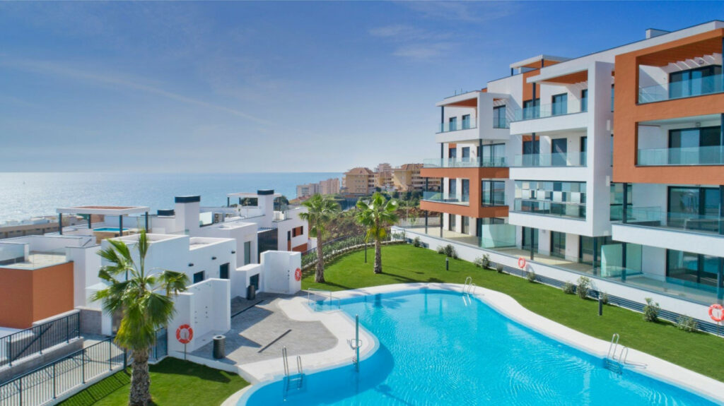 Property in Fuengirola — photo 4