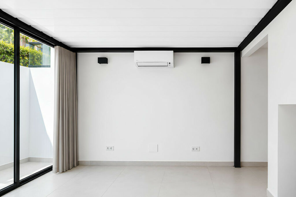 Property in Torreblanca — photo 37