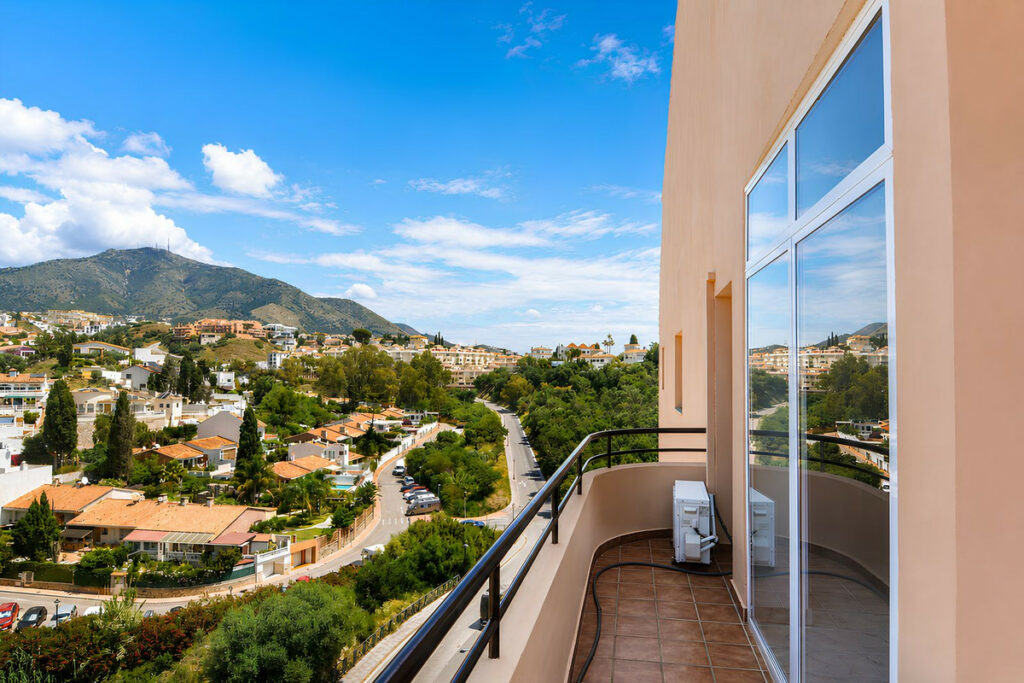 Property in Los Pacos — photo 3