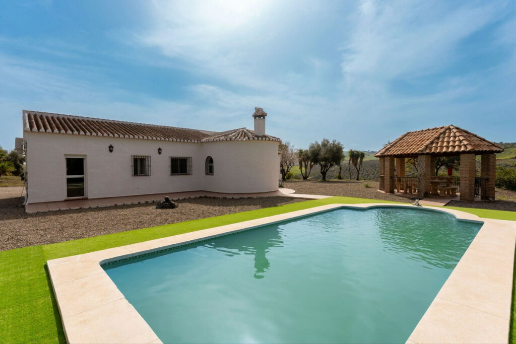 House – Finca – Cortijo in Casarabonela — photo 4
