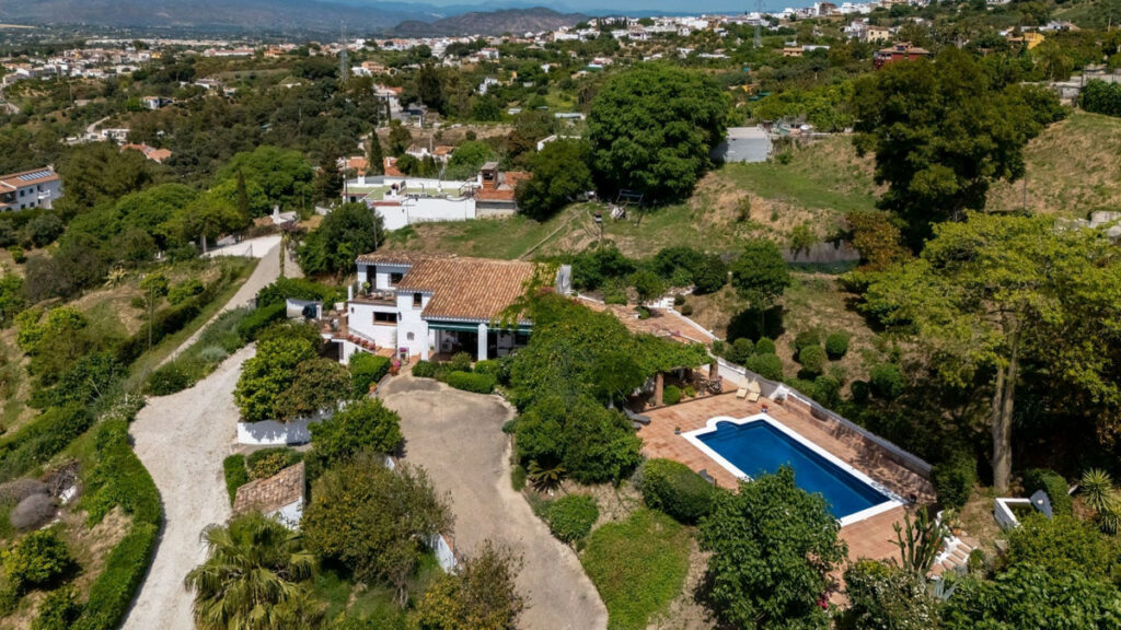 House – Finca – Cortijo in Alhaurín el Grande — photo 4
