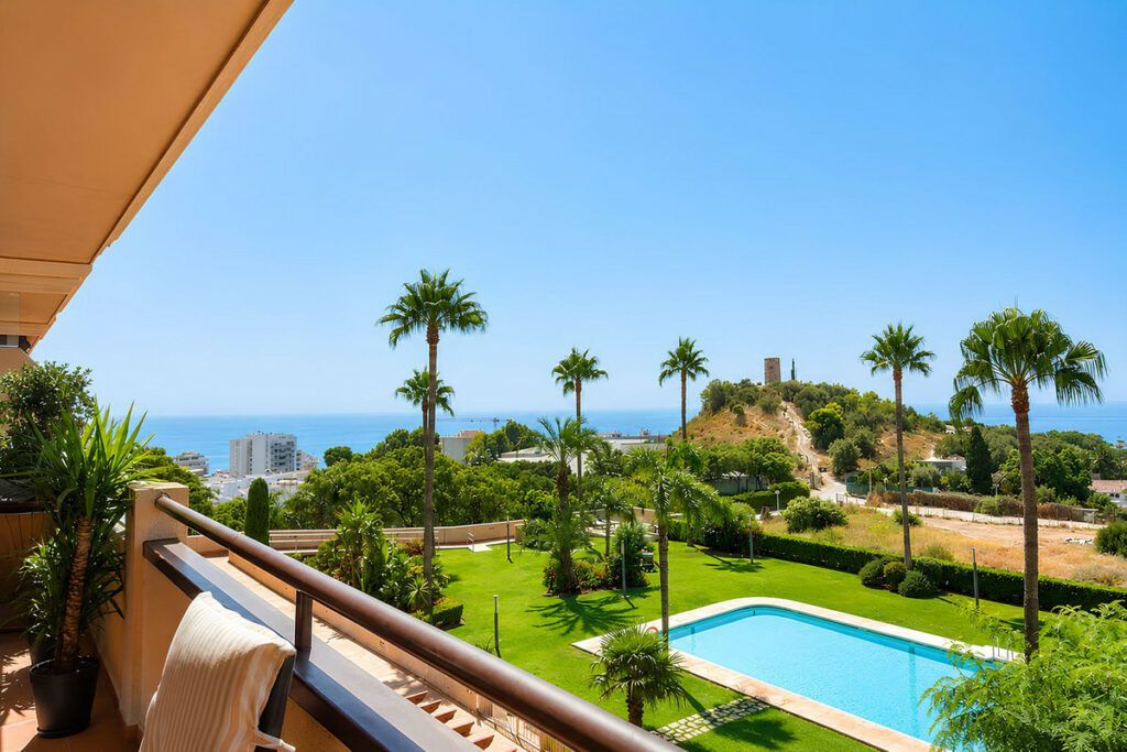 Property in Fuengirola — photo 38