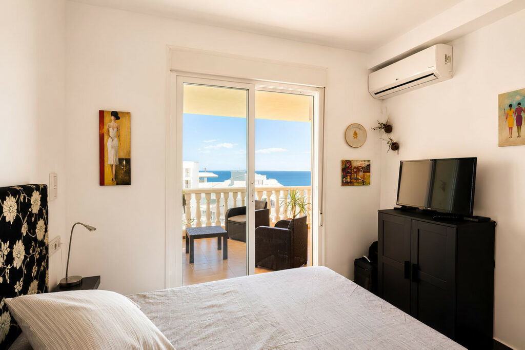 Property in Fuengirola — photo 21