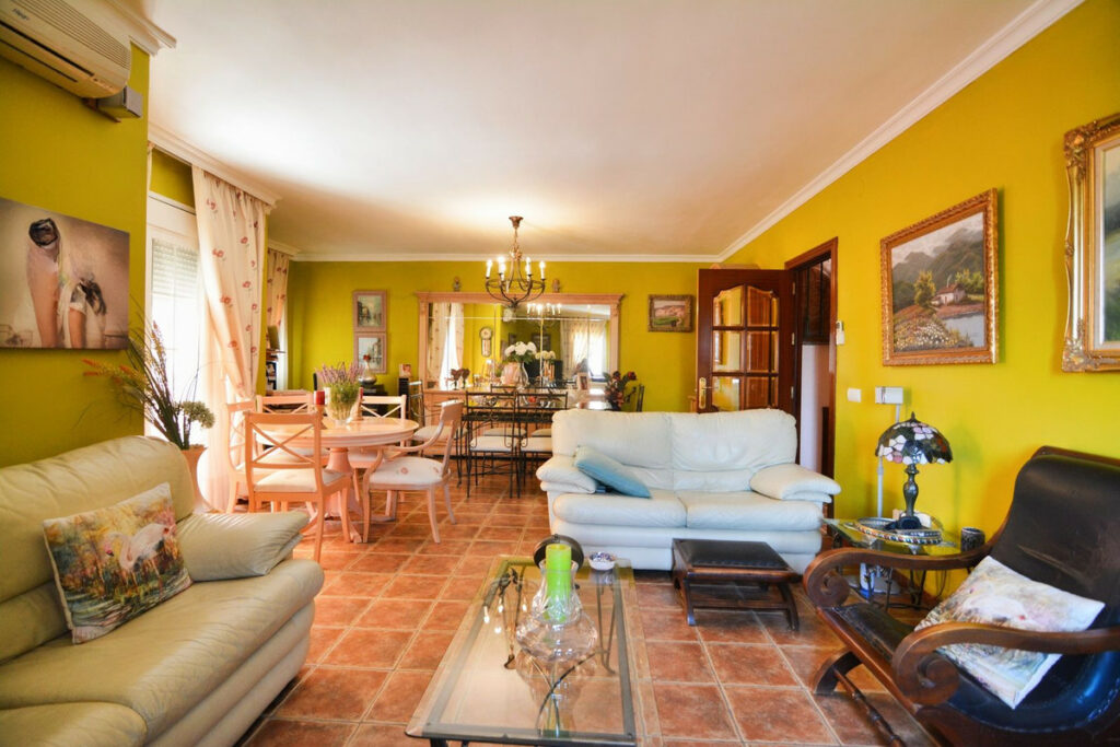 Property in Mijas Costa — photo 25
