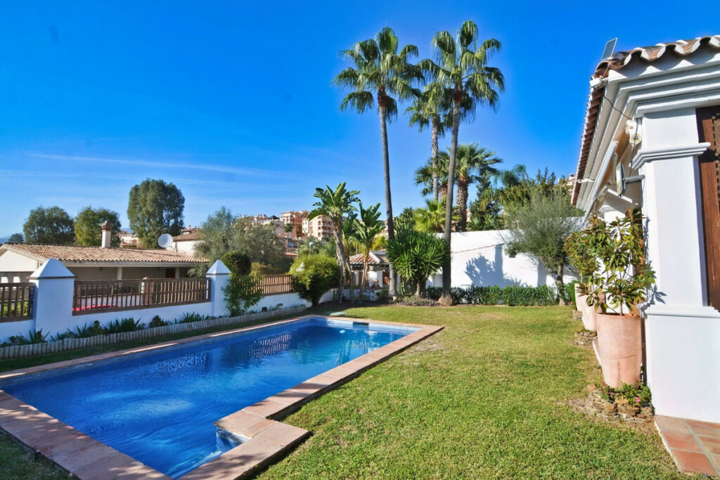 Property in Mijas Golf — photo 4