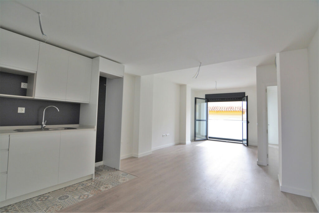 Property in Fuengirola — photo 4
