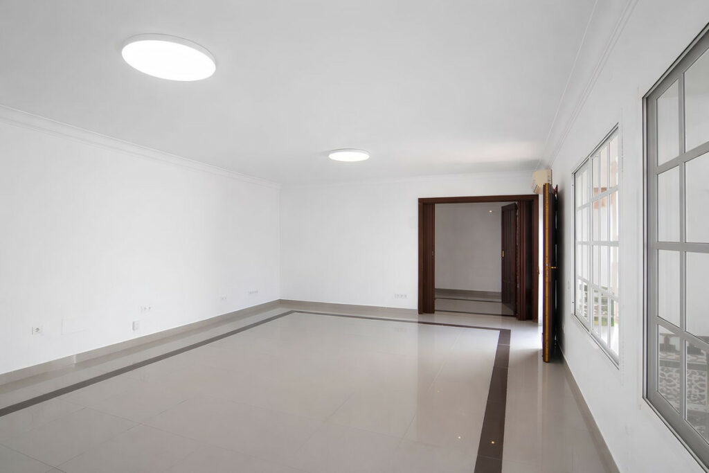 Property in Fuengirola — photo 8
