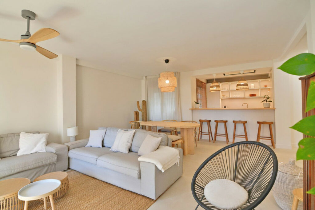 Property in Fuengirola — photo 19