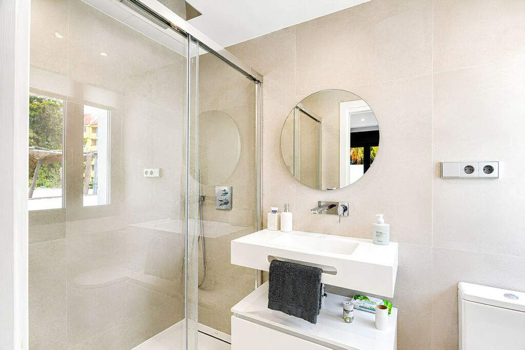 Property in Torreblanca — photo 28