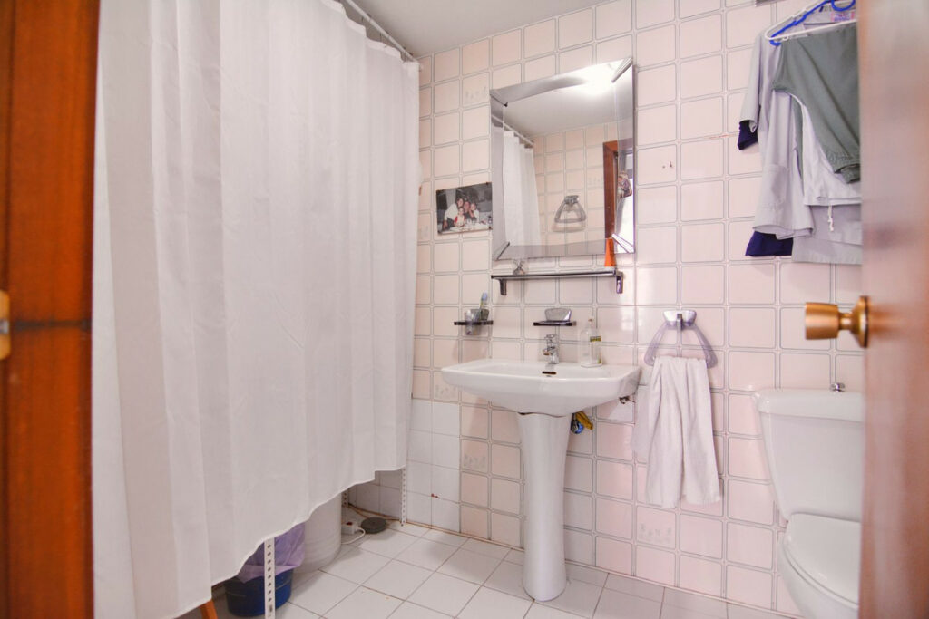 Property in Fuengirola — photo 12
