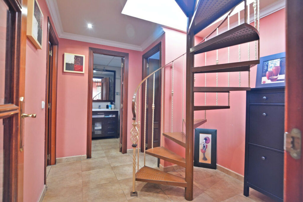 Property in Fuengirola — photo 14