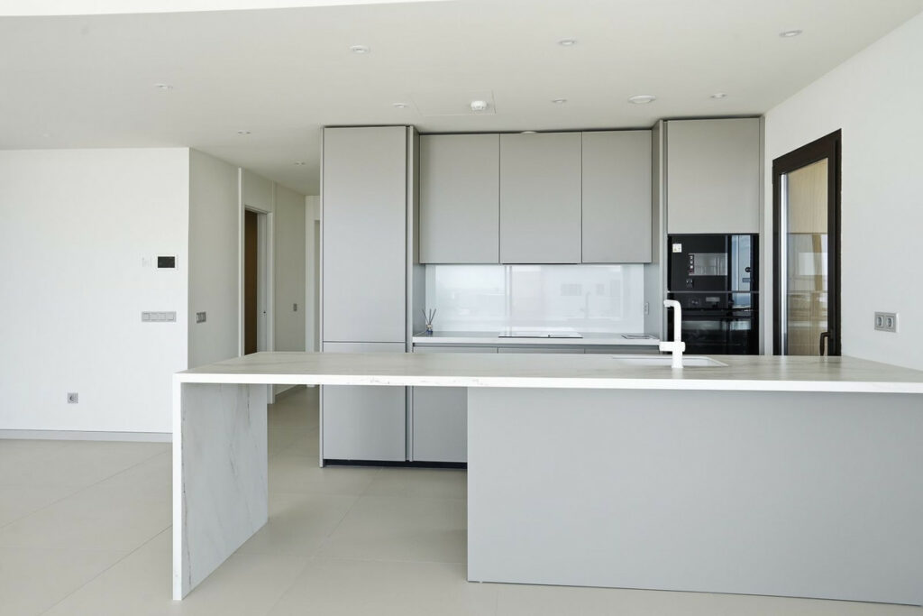 Apartment – Middle Floor Apartment in Fuengirola — photo 8