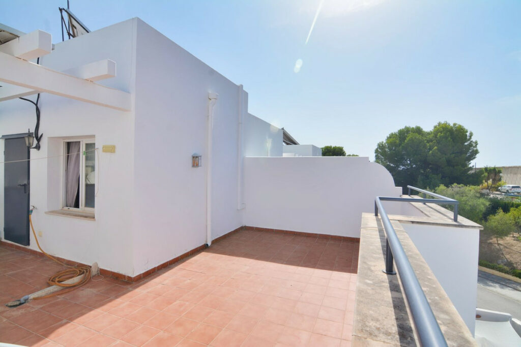 Property in Fuengirola — photo 15