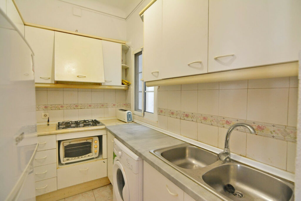 Property in Fuengirola — photo 8