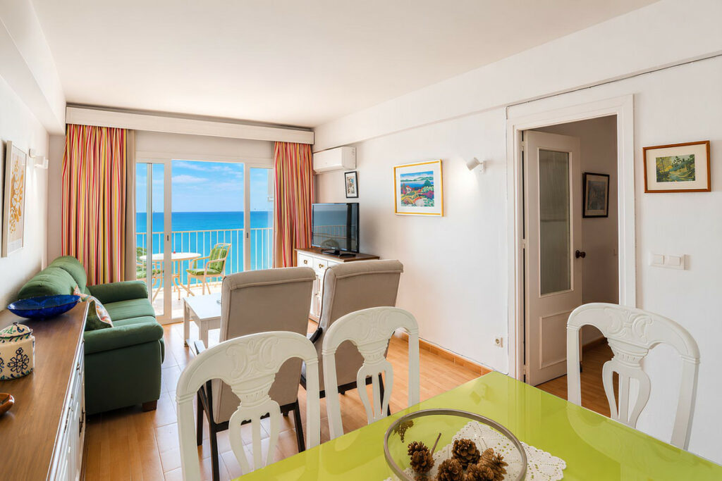 Property in Fuengirola — photo 13