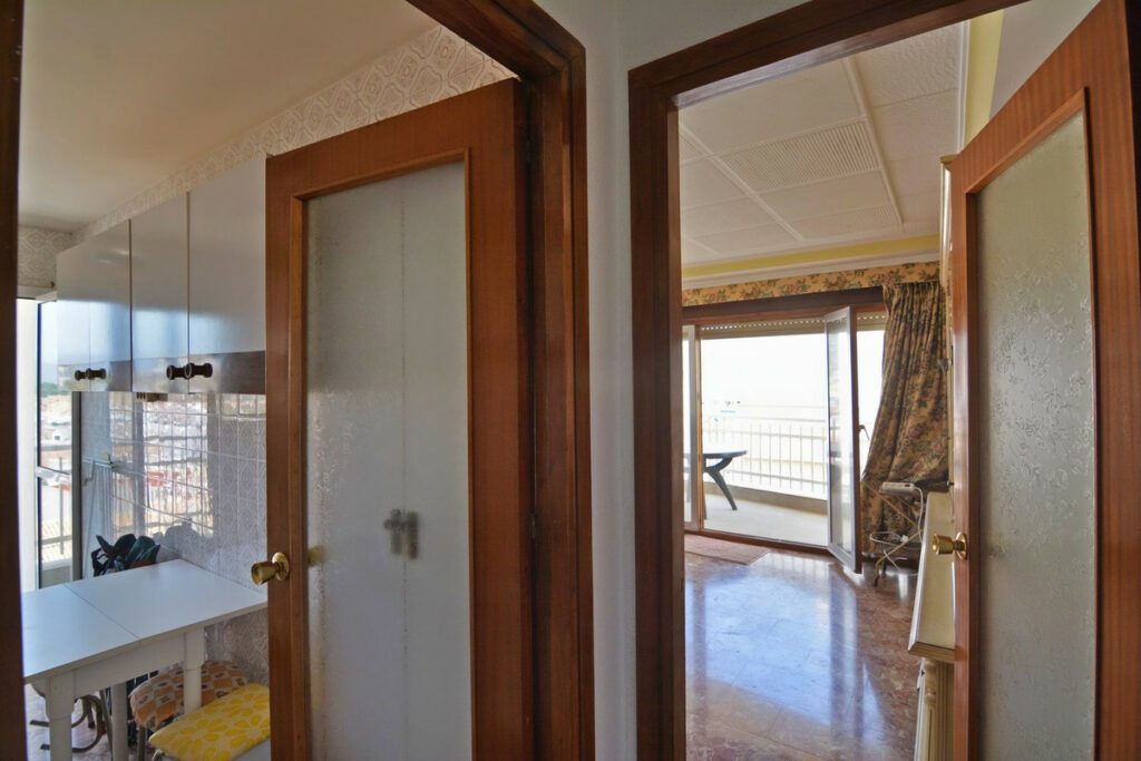 Property in Fuengirola — photo 12