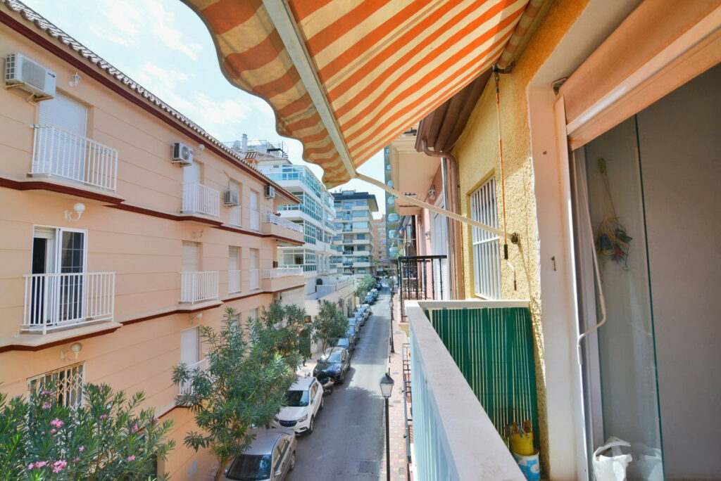 Property in Fuengirola — photo 2