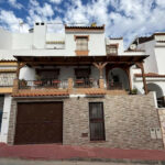 House – Townhouse in Churriana — photo 1