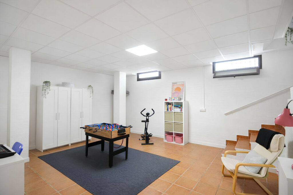 Property in Sierrezuela — photo 30