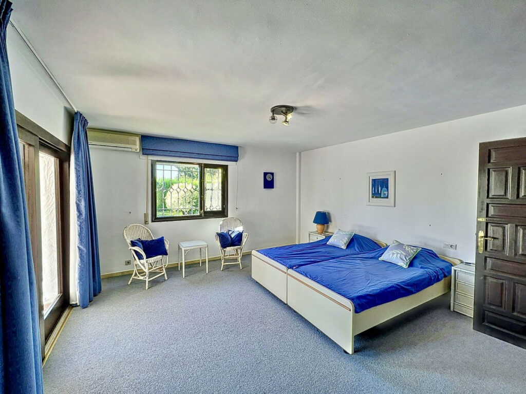 Property in Mijas — photo 4