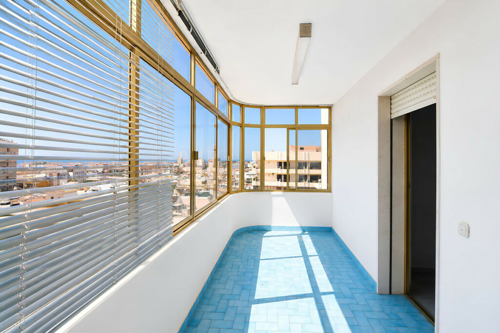 Property in Fuengirola — photo 3