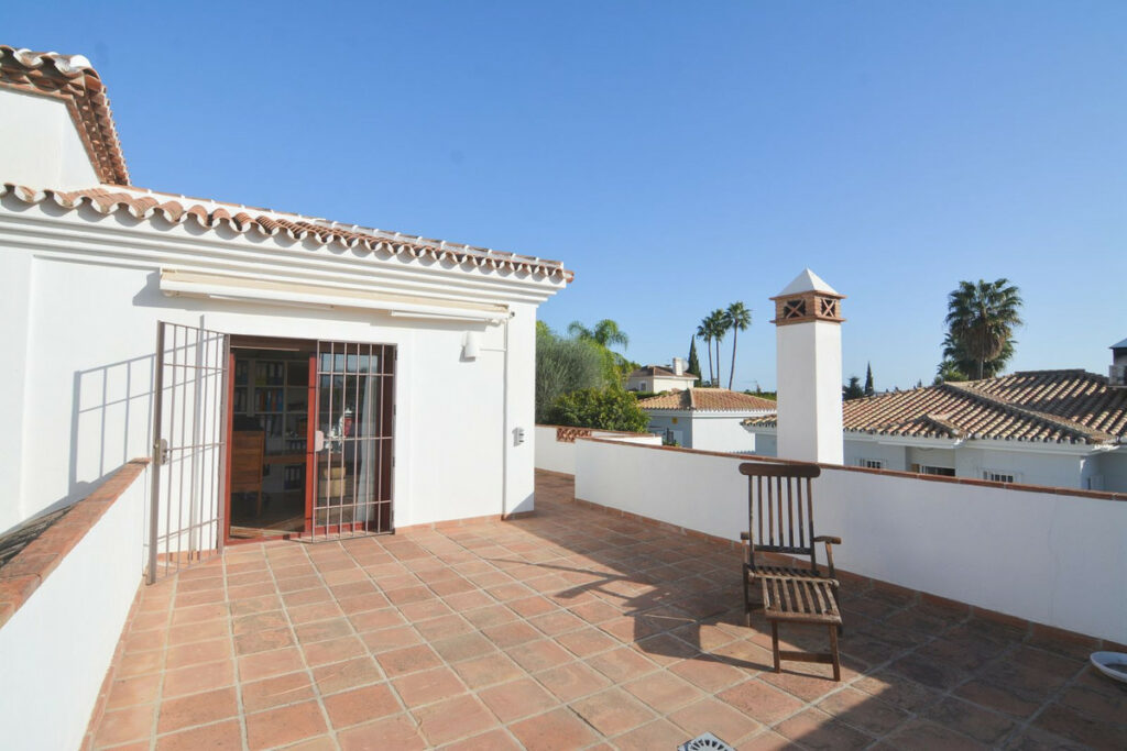 Property in Mijas Golf — photo 39